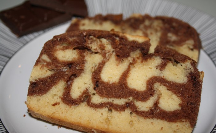 Délices et Gourmandises présente sa recette de cake marbré